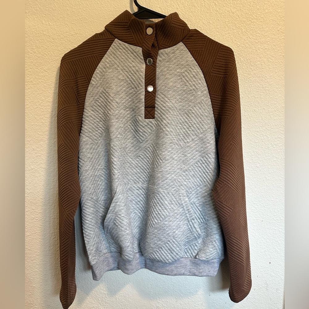 Quarter Button up sweatshirt, Grey with brown sleeves